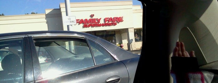 Family Fare Supermarket is one of Stores.