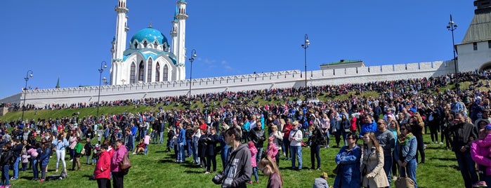 Площадь Тысячелетия is one of Kazan.