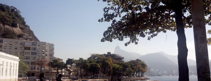 Garota da Urca is one of Coolplaces Rio.