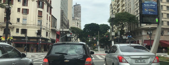 Avenida São João is one of Walking Tour - São Paulo - Centro - Arquitetura.