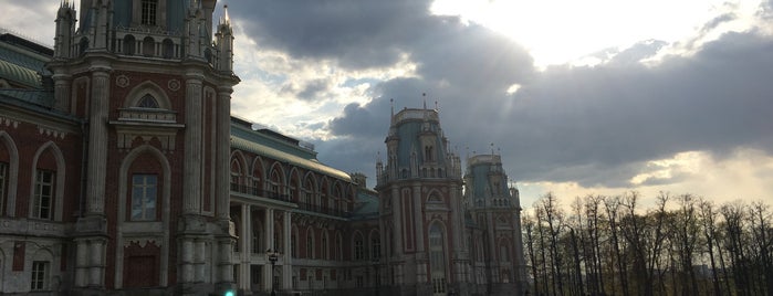 Tsaritsyno Park is one of Sergio’s Liked Places.