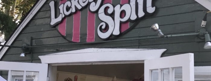 Lickety Split Ice Cream is one of สถานที่ที่ Ade ถูกใจ.