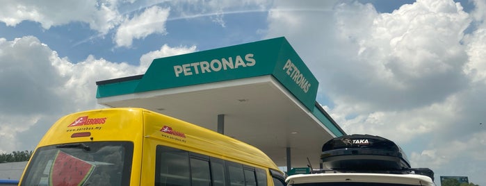Petronas KLIA is one of Fuel/Gas Station,MY #10.