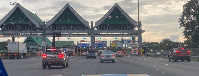 Penang Bridge Toll Plaza B is one of Go Outdoor, MY #6.