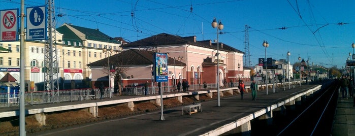 Ж/Д станция Сергиев Посад is one of Вокзалы и станции Ярославского направления.