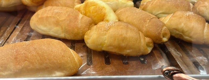 Johan Paris is one of Micheenli Guide: Fresh bread/pastries in Singapore.