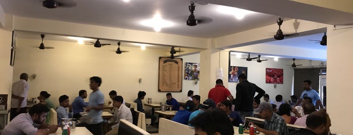 Kerala Cafe is one of Lugares guardados de Alexander.