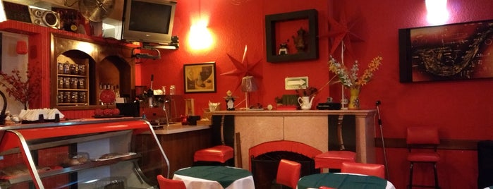 Que Cafe is one of Santa Maria & San Rafael.