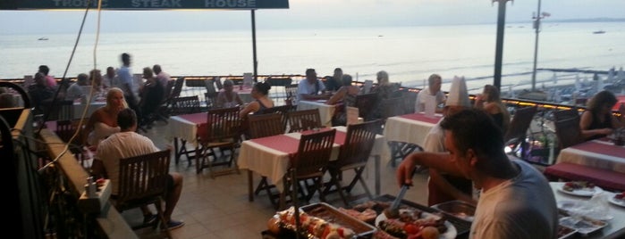 Tropic Steak House Side is one of Posti che sono piaciuti a Çiğdem 🐞🍃🐞.