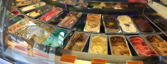 Flavours Gelato is one of Vallyri'nin Kaydettiği Mekanlar.