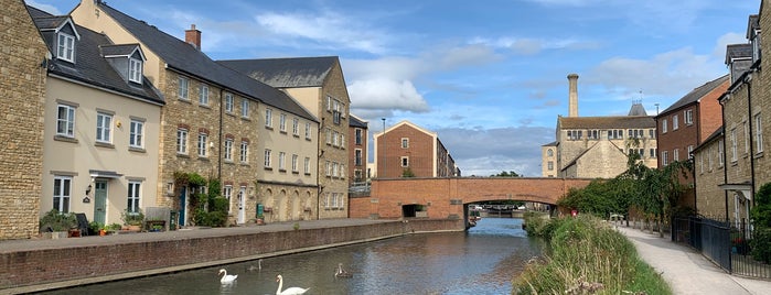 Cotswold Canals Trust is one of UK.