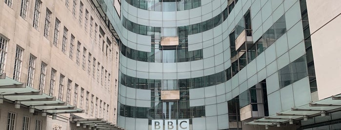BBC Broadcasting House is one of Locais curtidos por Henry.
