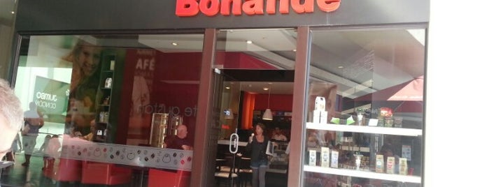 Bonafide is one of Tempat yang Disukai Manuel.