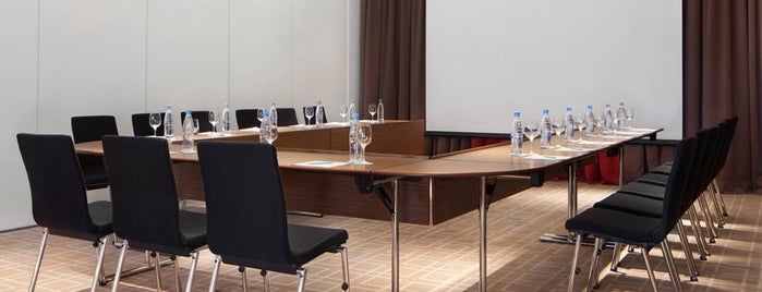 Meeting Rooms at Khortitsa Palace is one of Lugares favoritos de Ирина.