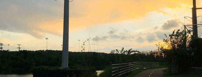 Four Mile Run Park is one of All-time favorites in United States.