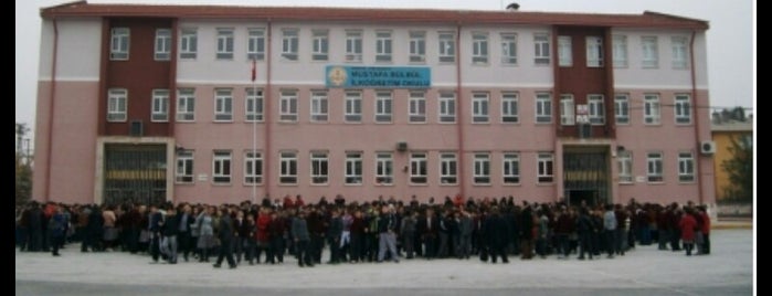 Mustafa Bülbül İlköğretim Okulu is one of Orte, die Mehmet gefallen.