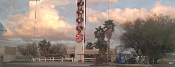World's Tallest Thermometer is one of Route to Vegas.