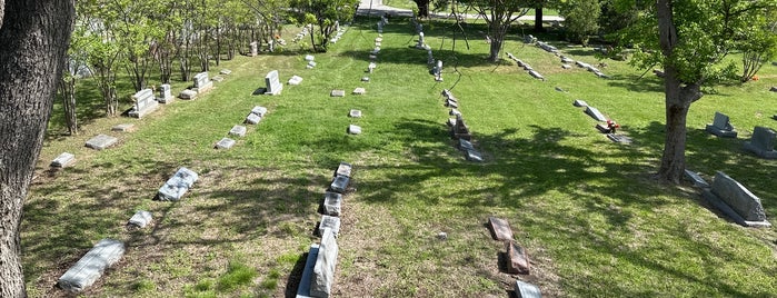 Austin Memorial Park Cemetery is one of Allandale/Highland Park Exploring.