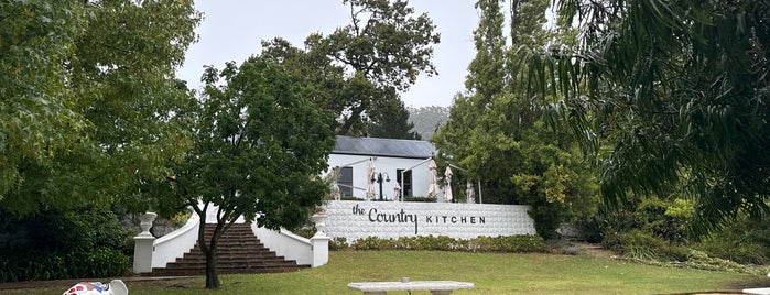 Country Kitchen at Mont Rochelle is one of Hecht Honeymoon.