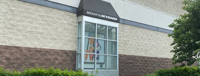 Bed Bath & Beyond is one of Shopping for NYC dwellers--in NJ!.