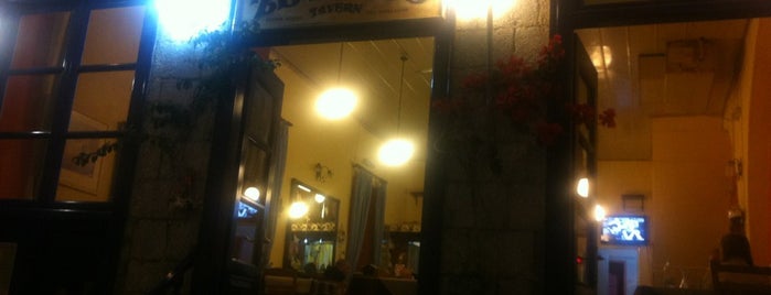 Taverna Zefiros is one of Athens.