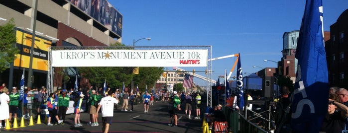 Ukrop's Monument Ave 10k is one of Favorites.