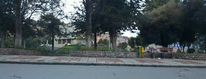 Plaza Villarroel is one of PLAZAS.