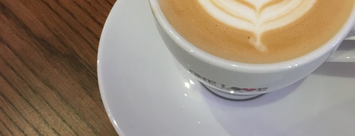 ONE LOVE coffee is one of Максим : понравившиеся места.