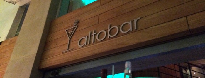 Altobar is one of Caracas Nightlife.