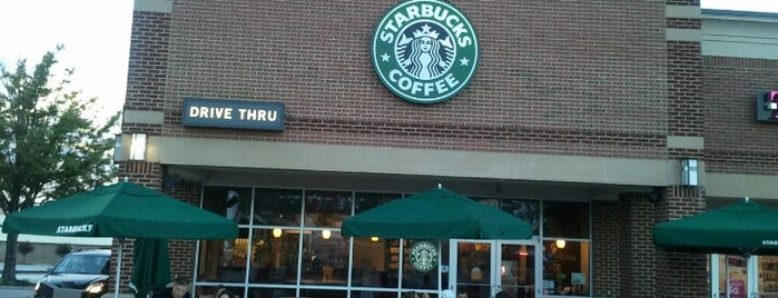 Starbucks is one of Lugares favoritos de Cralie.