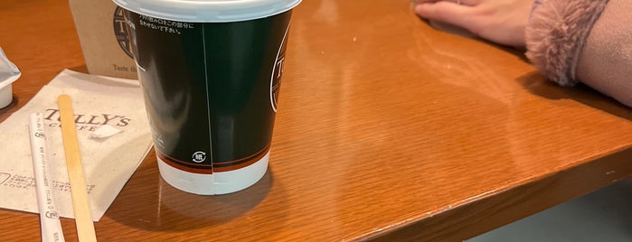 Tully's Coffee is one of 電源があるお店.