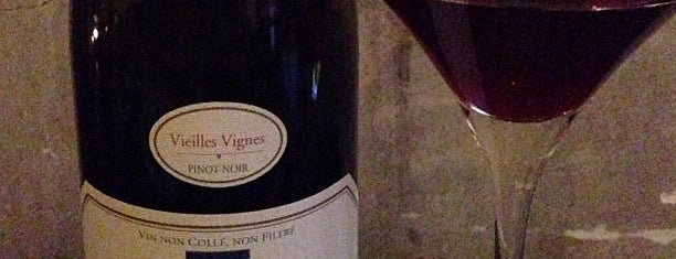 CAFE DE VIN Pino Pinot is one of Mikaさんのお気に入りスポット.