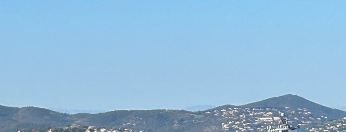 Golfe de Saint-Tropez is one of สถานที่ที่บันทึกไว้ของ Hasan.