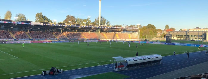 Gugl - Stadion der Stadt Linz is one of Fußballplätze.