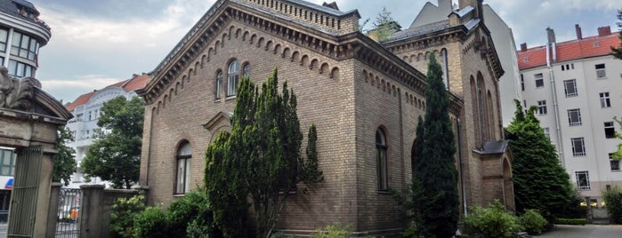 Alter St. Michael-Friedhof is one of Berlin & Umgebung.