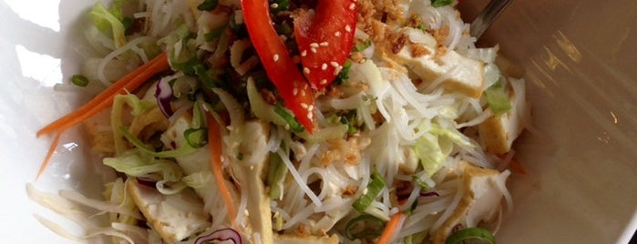 Viet Rice is one of Lugares favoritos de Kelvin.