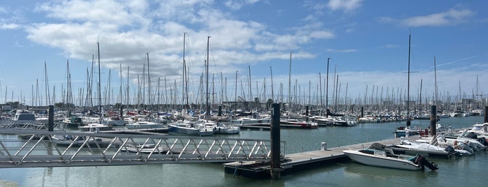 Port des Minimes is one of La Rochelle.