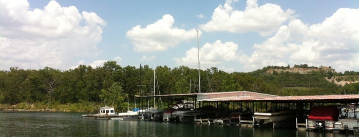 Table Rock State Park Marina is one of Lugares favoritos de Phyllis.