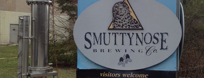 Smuttynose Brewing Company is one of Most Iconic Booze per State.