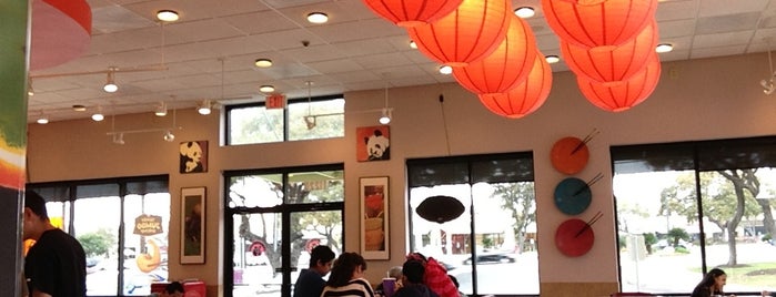 Panda Express is one of Vicente 님이 좋아한 장소.