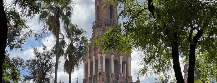 Premier Garden is one of Seville.