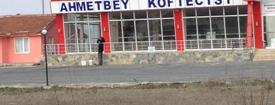 Ahmetbey Köftecisi is one of Pelin'in Beğendiği Mekanlar.