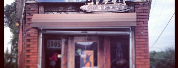 Rocky Mountain Pizza is one of Locais curtidos por Eleanor.