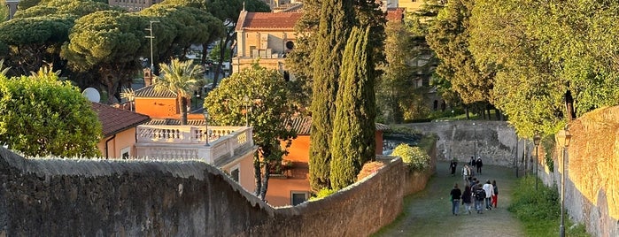 Giardino Storico Di Sant'Alessio is one of روما (مواقع سياحية).