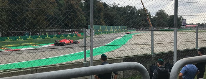 Autodromo Nazionale di Monza is one of Tempat yang Disukai Douglas.