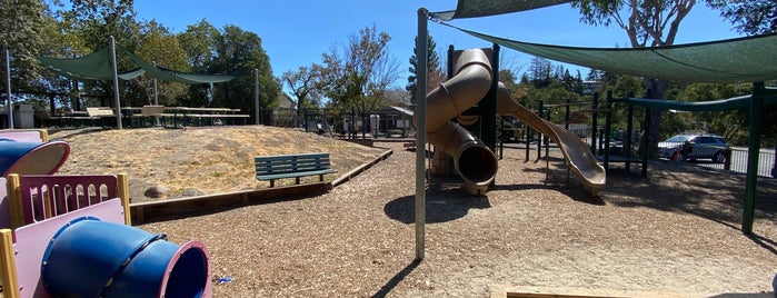 Laderaland is one of Parks & Playgrounds (Peninsula & beyond).