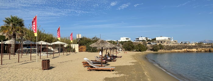 Viva Punda is one of Paros.