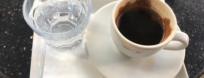 Kahve Kulisi is one of New Kadiköy.