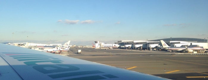 Bandar Udara Internasional John F. Kennedy (JFK) is one of APTs worldwide.