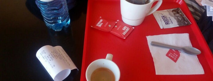 Café Coffee Day is one of Orte, die Ankur gefallen.